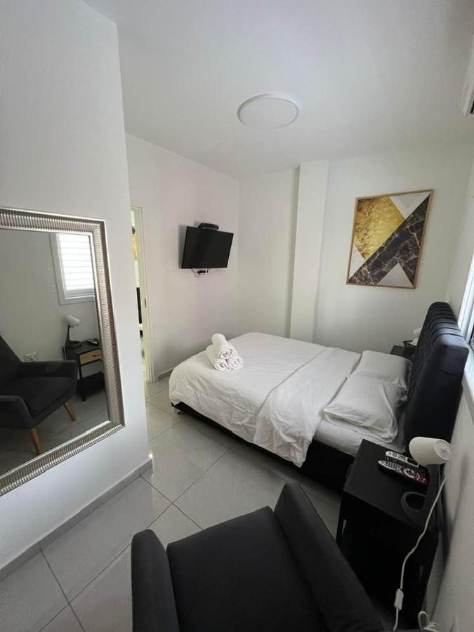 Apartments4You Maya Bat Yam Buitenkant foto