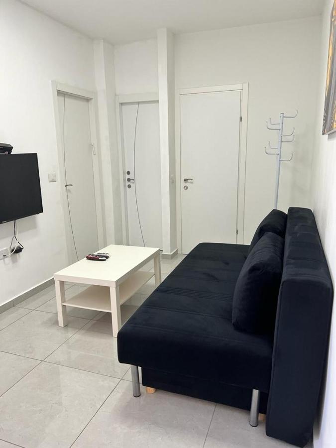 Apartments4You Maya Bat Yam Buitenkant foto
